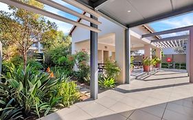 Lovely 2 Bedroom, Bathroom